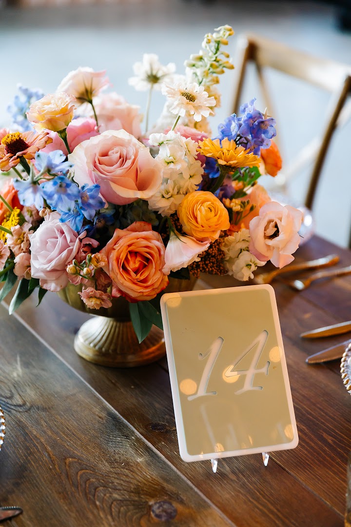 Florajean arrangement 12
