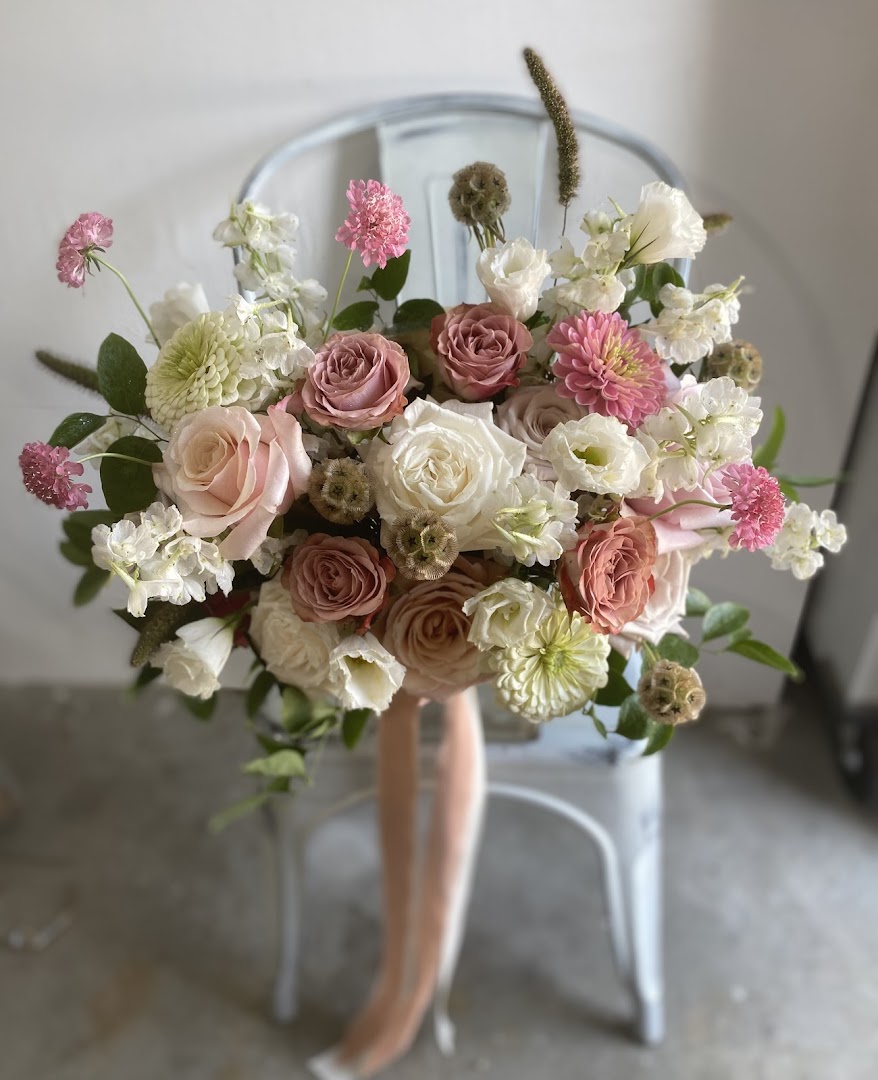 Florajean arrangement 2